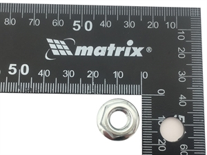 Я32 Гайка крышки шины Champion 137/142 1400007 - фото 33709