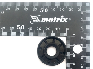 Я16 Сальник Champion 137,142 правый 12х32х5,5 17137146 - фото 34037