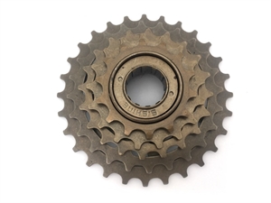 Е43 звездочка задняя EDX5 3002601-3 - фото 35735