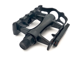 Е20 Педаль алюм."МТВ"черная с катафотом. резьба 9/16".с шариковыми подшипниками 3032603-2 - фото 36007