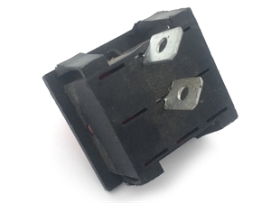 Л47 Выключатель для генератора (4 контакта) - фото 42495