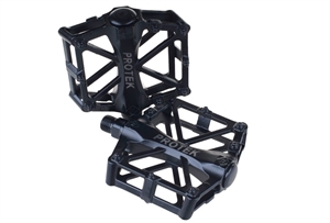 Е30 Педали" МТВ" алюминиевая черная ПАУК 3032603-67 - фото 49427